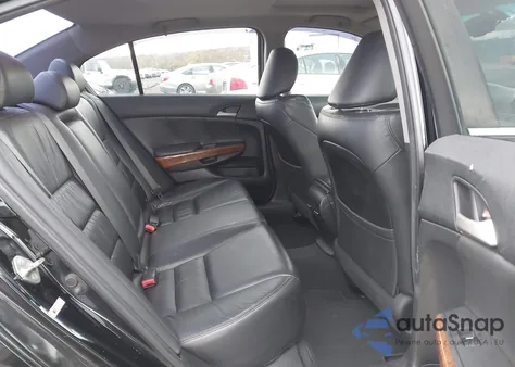 2012 Honda Accord 2.4 Ex-L z USA, uszkodzony, nr VIN 1HGCP2F82CA035124